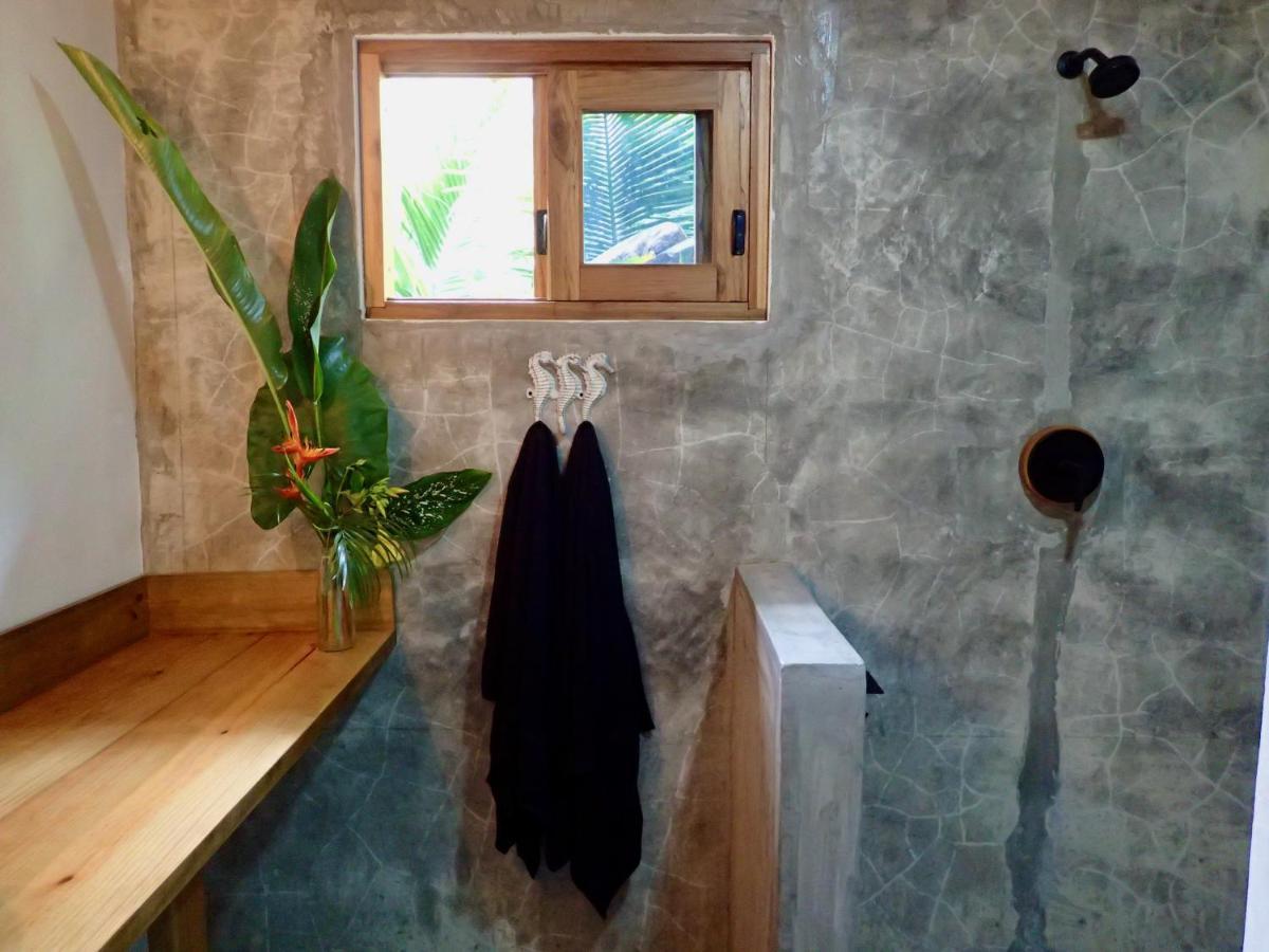 Casa Salvaje Vacation Rentals Бокас Екстер'єр фото